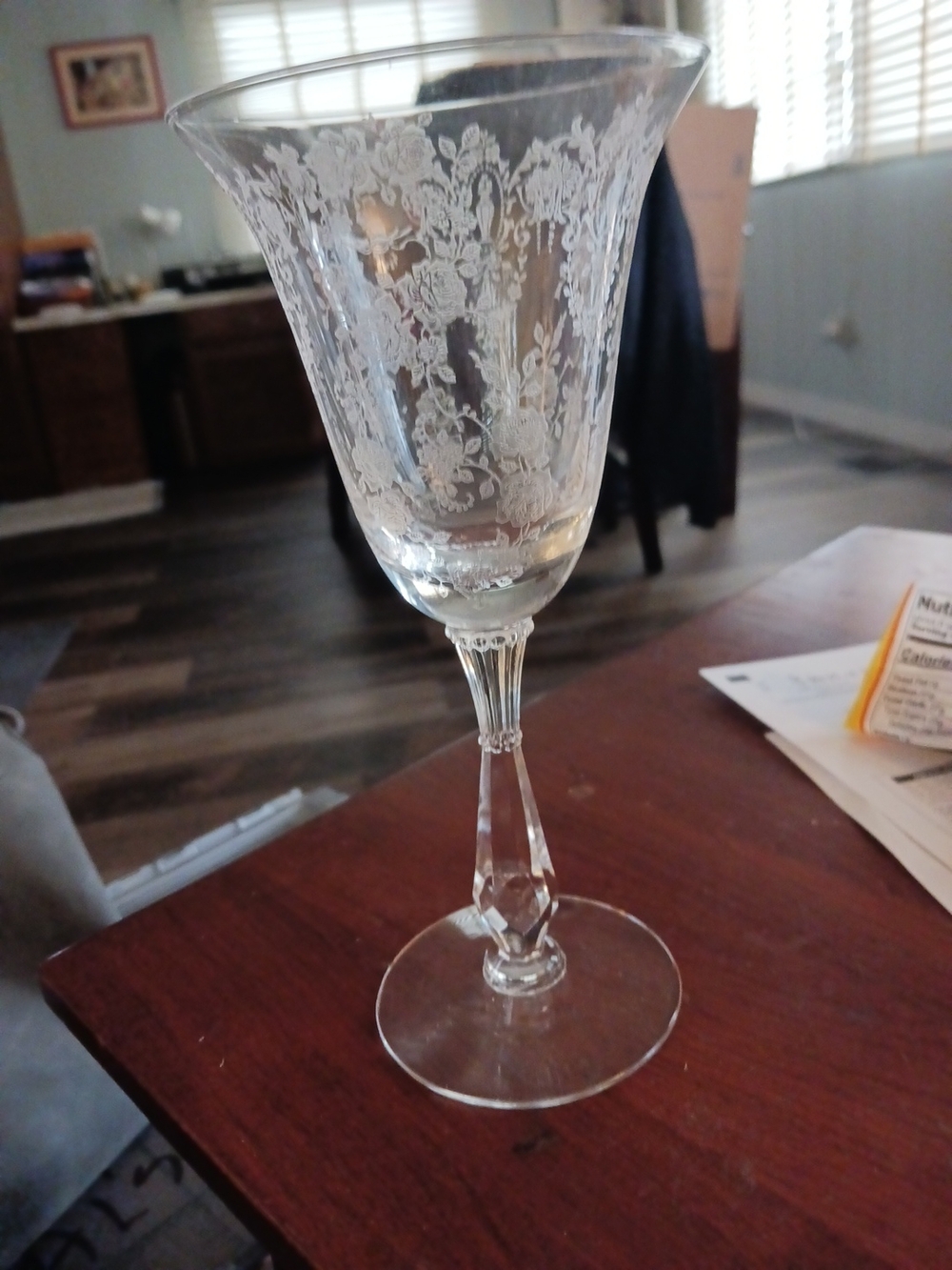 Cherokee Rose By Tiffin Franciscan Etched Crystal Water Glass - Picture 2 of 5